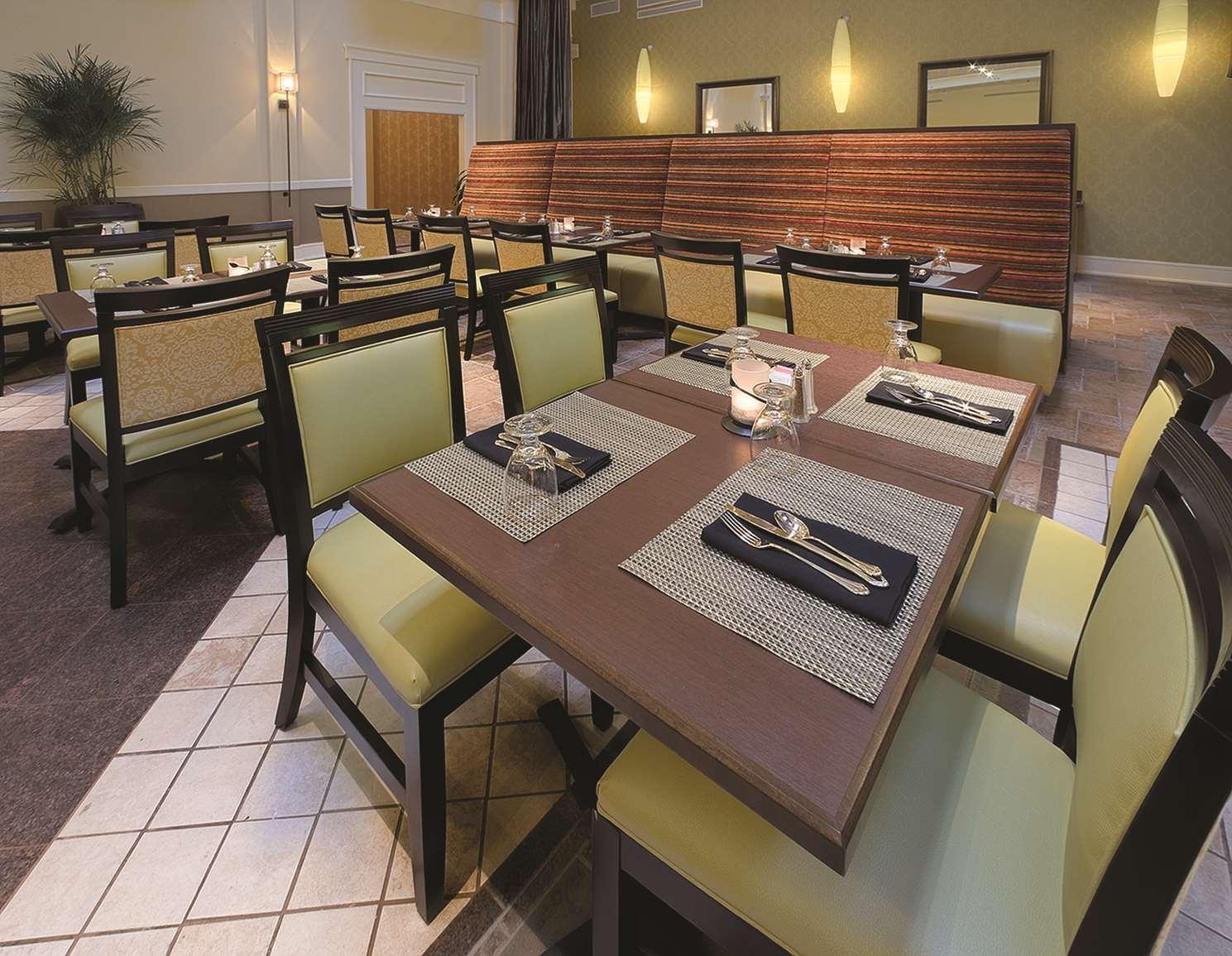 Doubletree Suites By Hilton At The Battery Atlanta Smyrna Exteriér fotografie