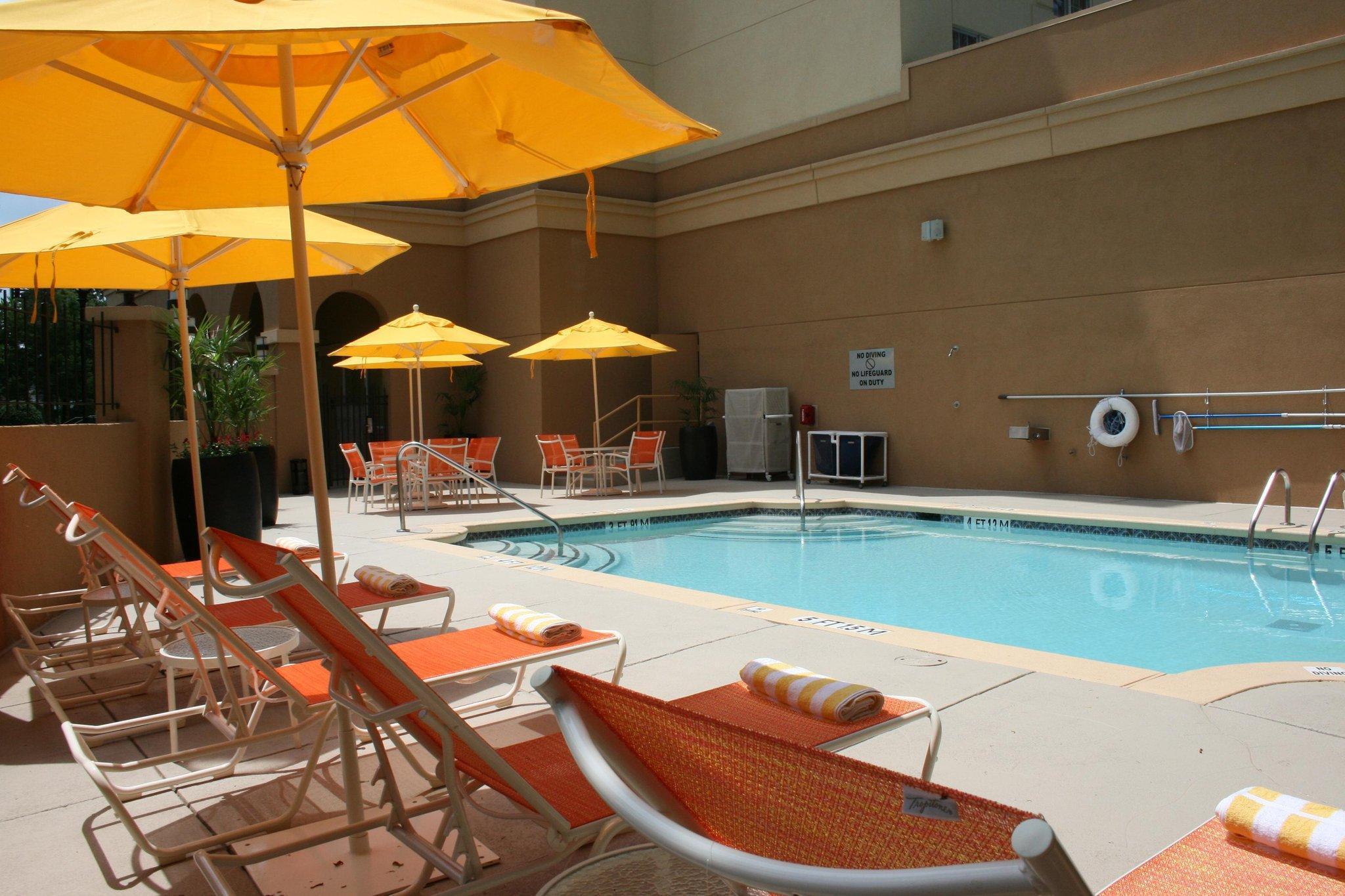 Doubletree Suites By Hilton At The Battery Atlanta Smyrna Exteriér fotografie