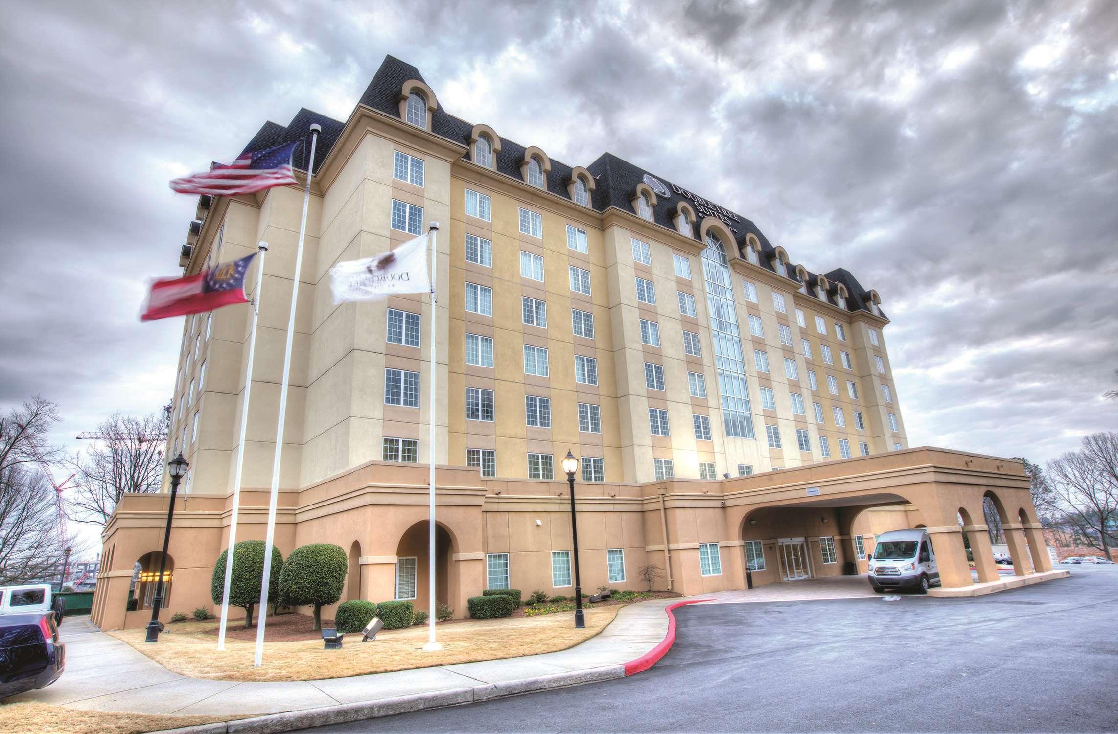 Doubletree Suites By Hilton At The Battery Atlanta Smyrna Exteriér fotografie
