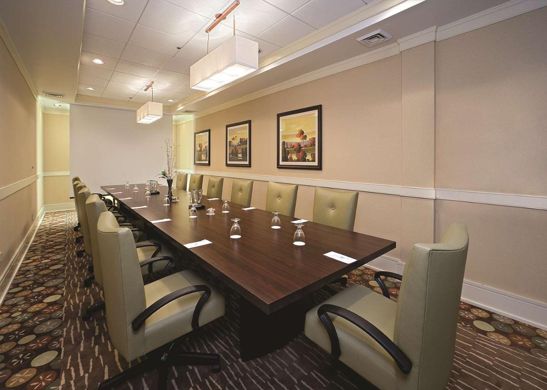 Doubletree Suites By Hilton At The Battery Atlanta Smyrna Exteriér fotografie