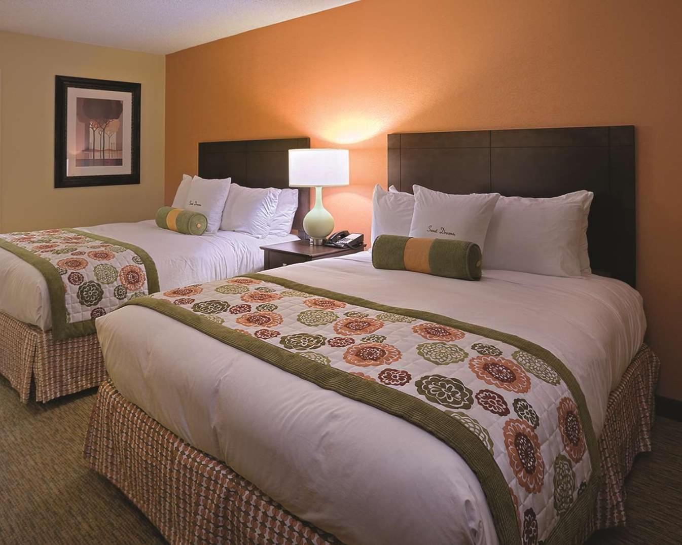 Doubletree Suites By Hilton At The Battery Atlanta Smyrna Exteriér fotografie