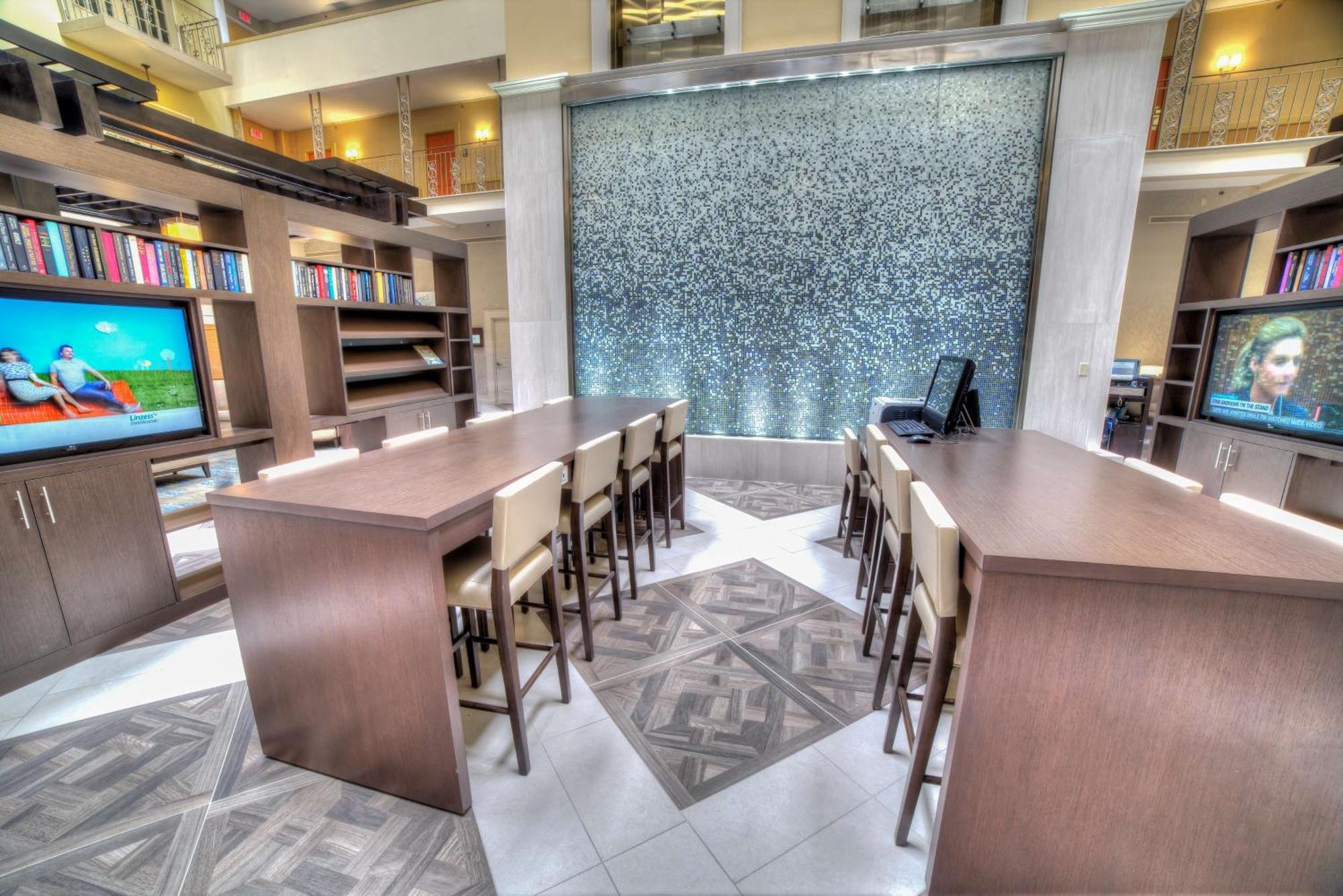 Doubletree Suites By Hilton At The Battery Atlanta Smyrna Exteriér fotografie