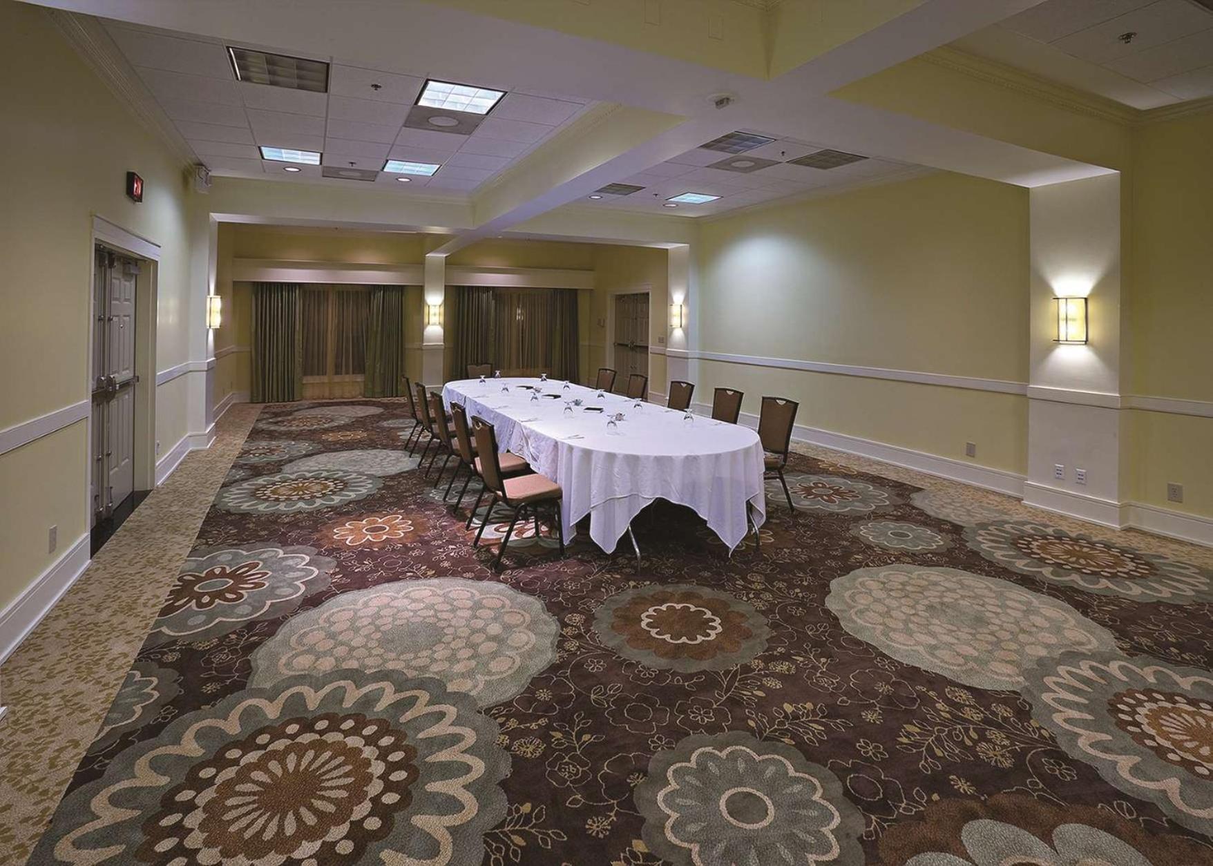 Doubletree Suites By Hilton At The Battery Atlanta Smyrna Exteriér fotografie