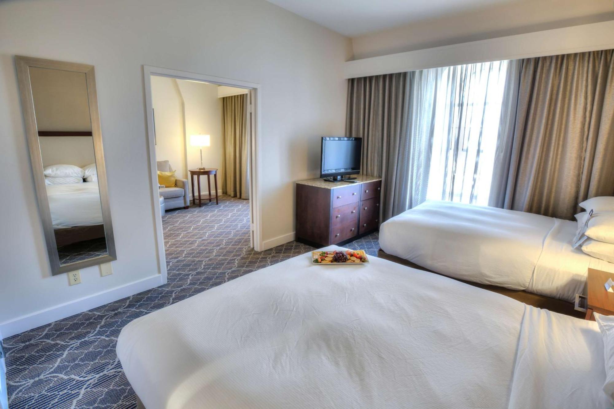 Doubletree Suites By Hilton At The Battery Atlanta Smyrna Exteriér fotografie