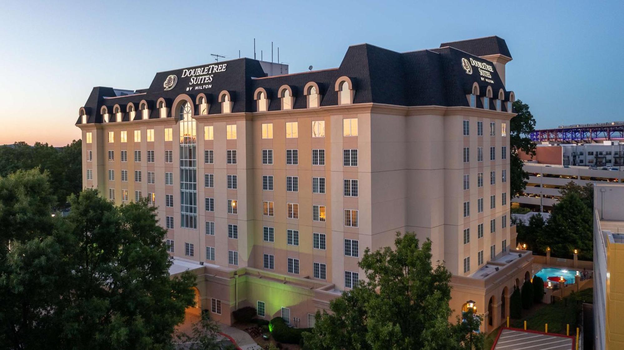 Doubletree Suites By Hilton At The Battery Atlanta Smyrna Exteriér fotografie